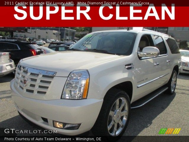 2011 Cadillac Escalade ESV Luxury AWD in White Diamond Tricoat