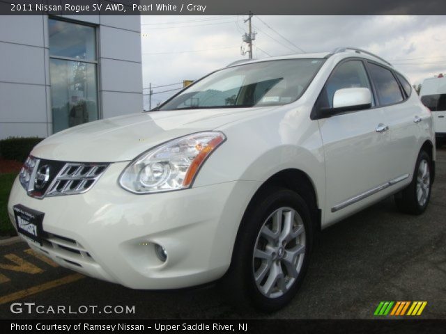 2011 Nissan Rogue SV AWD in Pearl White