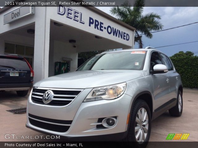 2011 Volkswagen Tiguan SE in Reflex Silver Metallic