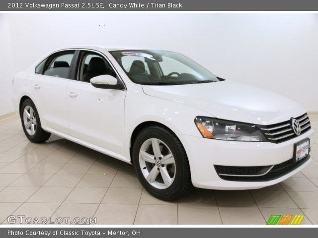 2012 Volkswagen Passat 2.5L SE in Candy White