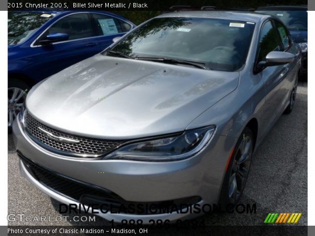 2015 Chrysler 200 S in Billet Silver Metallic