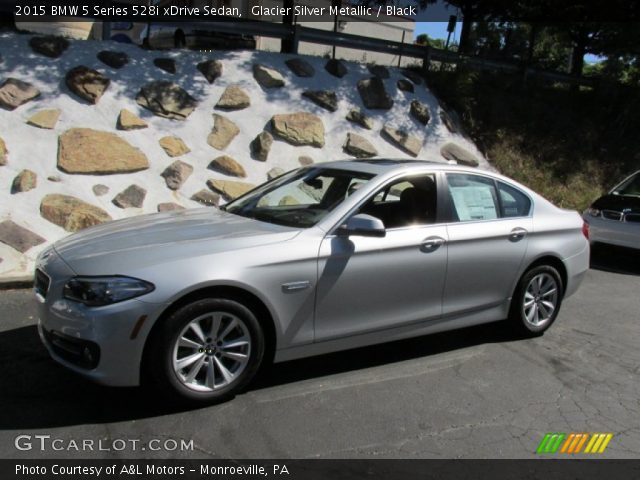 2015 BMW 5 Series 528i xDrive Sedan in Glacier Silver Metallic