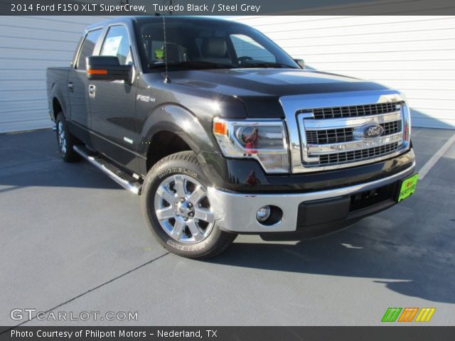 2014 Ford F150 XLT SuperCrew in Tuxedo Black