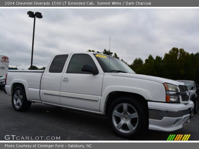 2004 Chevrolet Silverado 1500 LT Extended Cab in Summit White