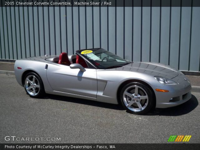 Machine Silver 2005 Chevrolet Corvette Convertible Red