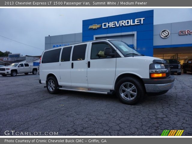 2013 Chevrolet Express LT 1500 Passenger Van in Summit White