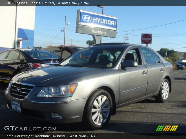 2009 Hyundai Sonata Limited in Willow Gray