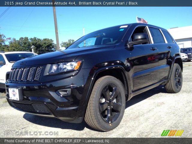 2015 Jeep Grand Cherokee Altitude 4x4 in Brilliant Black Crystal Pearl