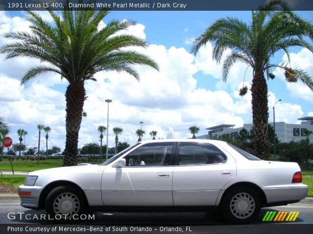1991 Lexus LS 400 in Diamond White Pearl Metallic