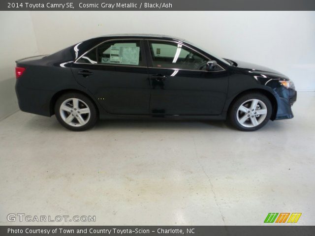 2014 Toyota Camry SE in Cosmic Gray Metallic