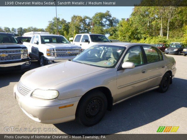 1998 Chevrolet Malibu Sedan in Sandrift Metallic
