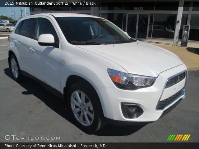 2015 Mitsubishi Outlander Sport ES in White
