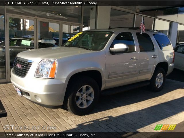 2011 GMC Yukon SLT 4x4 in Pure Silver Metallic