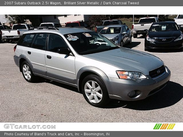 2007 Subaru Outback 2.5i Wagon in Brilliant Silver Metallic