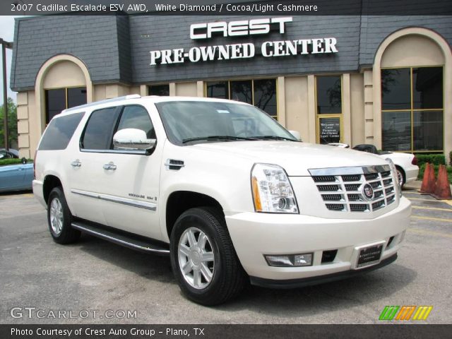 2007 Cadillac Escalade ESV AWD in White Diamond