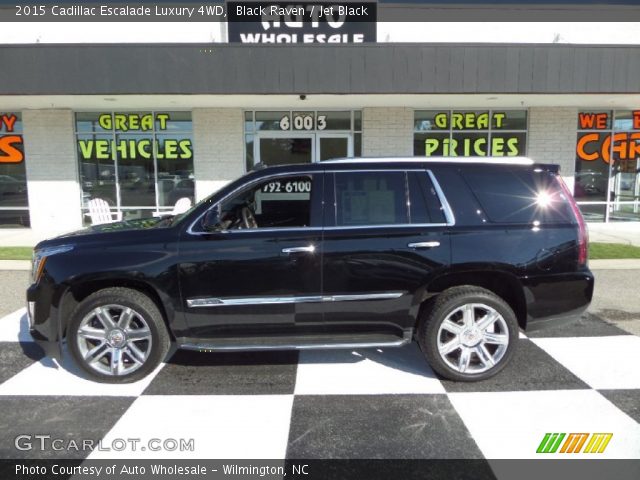2015 Cadillac Escalade Luxury 4WD in Black Raven