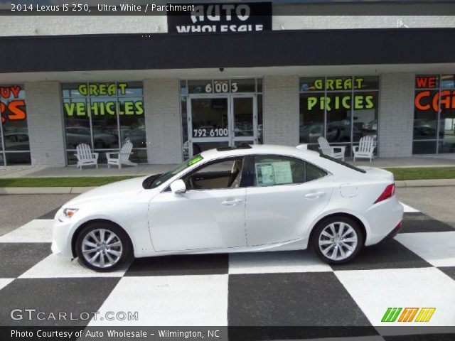 2014 Lexus IS 250 in Ultra White