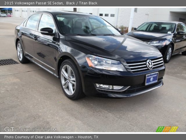 2015 Volkswagen Passat SE Sedan in Black