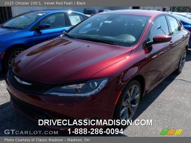 2015 Chrysler 200 S in Velvet Red Pearl