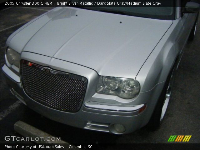 2005 Chrysler 300 C HEMI in Bright Silver Metallic
