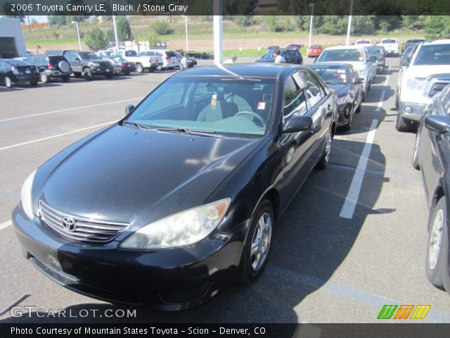 2006 Toyota Camry LE in Black