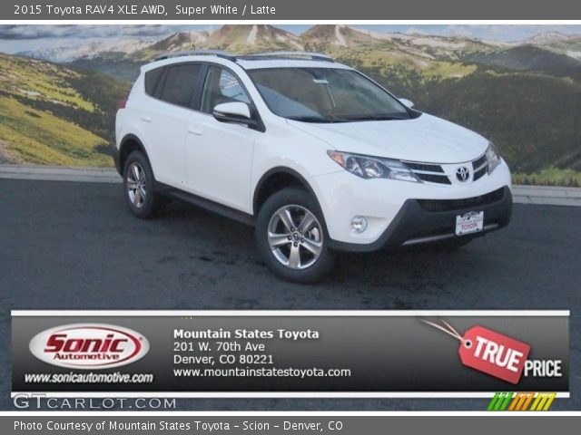 2015 Toyota RAV4 XLE AWD in Super White