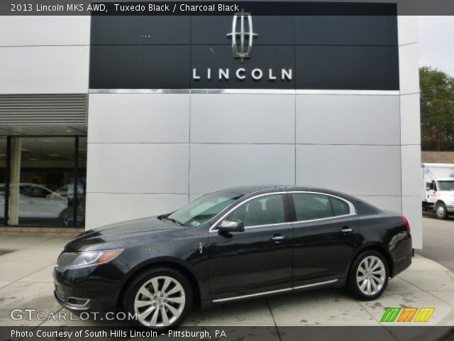 2013 Lincoln MKS AWD in Tuxedo Black