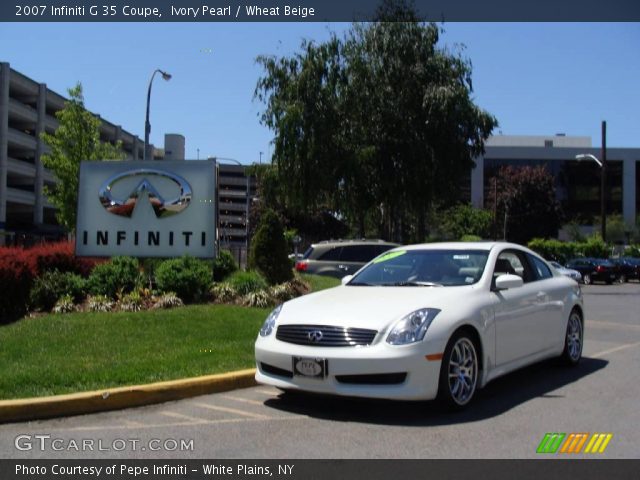 2007 Infiniti G 35 Coupe in Ivory Pearl
