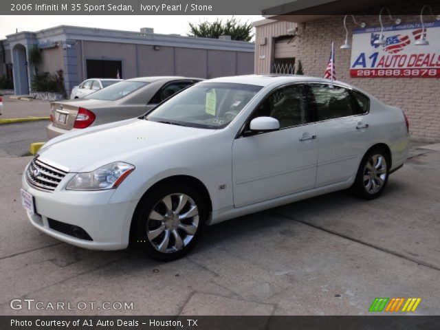 2006 Infiniti M 35 Sport Sedan in Ivory Pearl