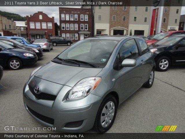 2011 Toyota Yaris 3 Door Liftback in Silver Streak Mica