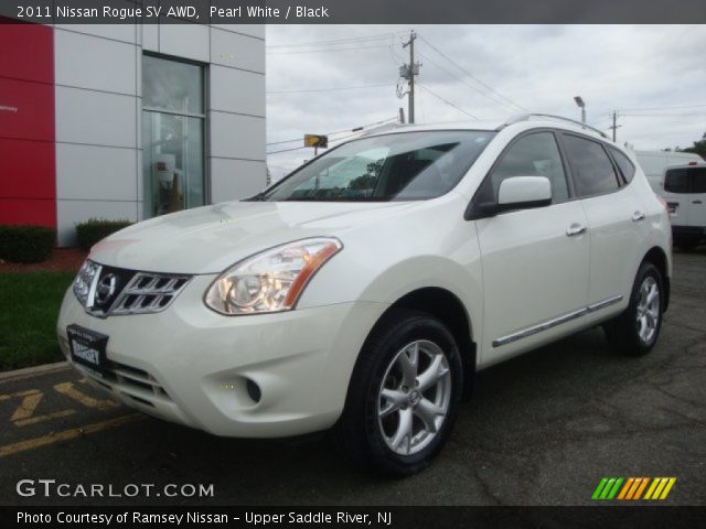 2011 Nissan Rogue SV AWD in Pearl White