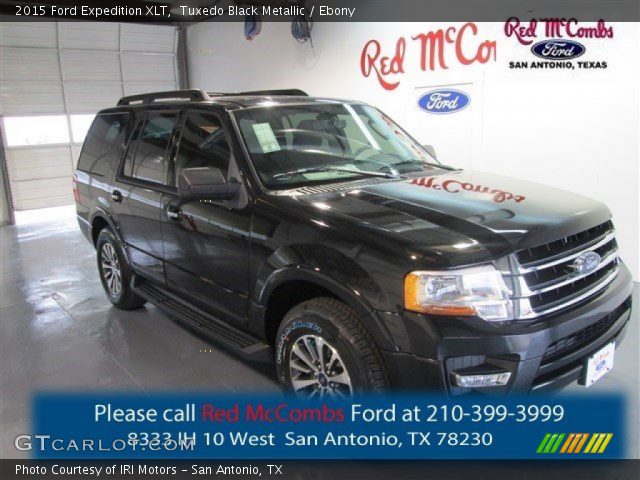 2015 Ford Expedition XLT in Tuxedo Black Metallic