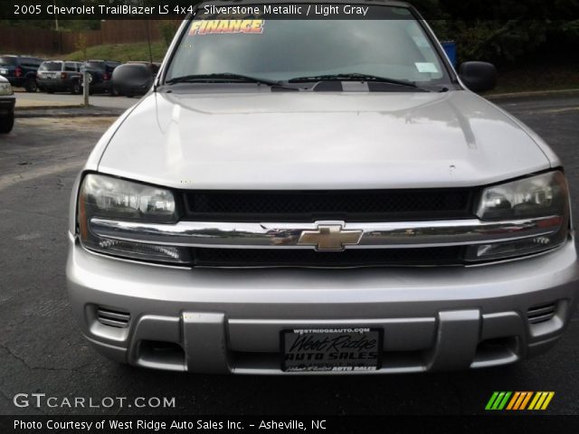 2005 Chevrolet TrailBlazer LS 4x4 in Silverstone Metallic