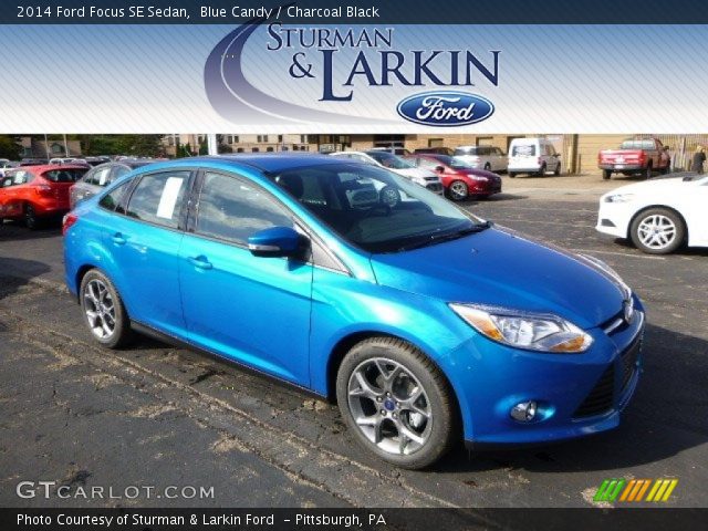 2014 Ford Focus SE Sedan in Blue Candy