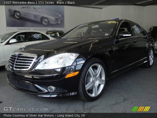 2007 Mercedes-Benz S 550 Sedan in Black