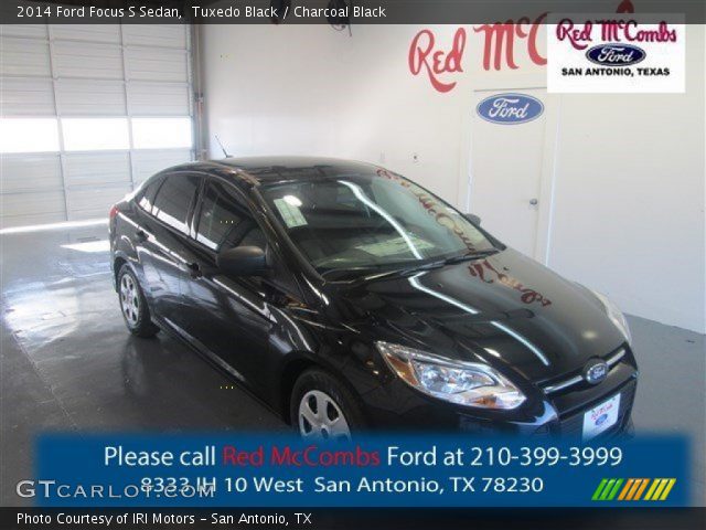 2014 Ford Focus S Sedan in Tuxedo Black