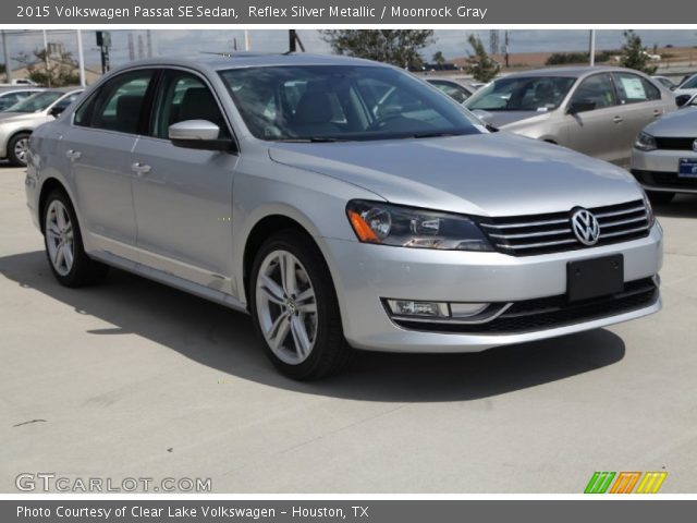 2015 Volkswagen Passat SE Sedan in Reflex Silver Metallic