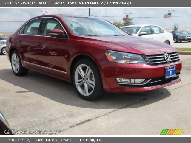 2015 Volkswagen Passat SE Sedan in Fortana Red Metallic