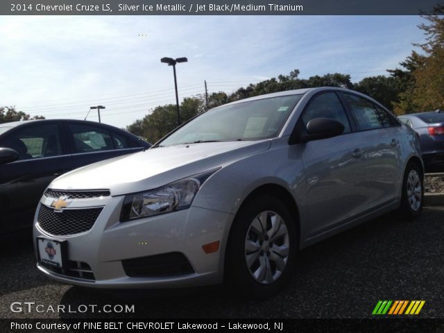2014 Chevrolet Cruze LS in Silver Ice Metallic