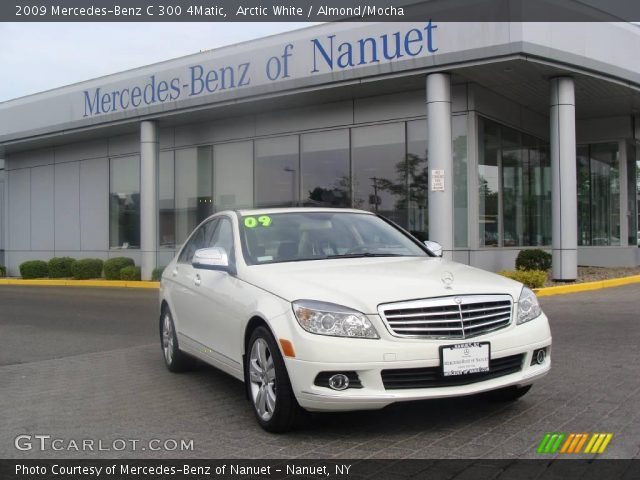 2009 Mercedes-Benz C 300 4Matic in Arctic White