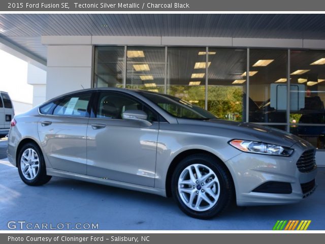 2015 Ford Fusion SE in Tectonic Silver Metallic