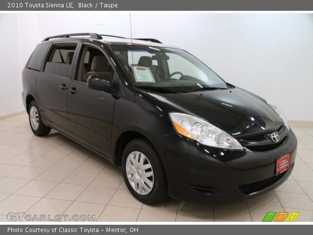 2010 Toyota Sienna LE in Black