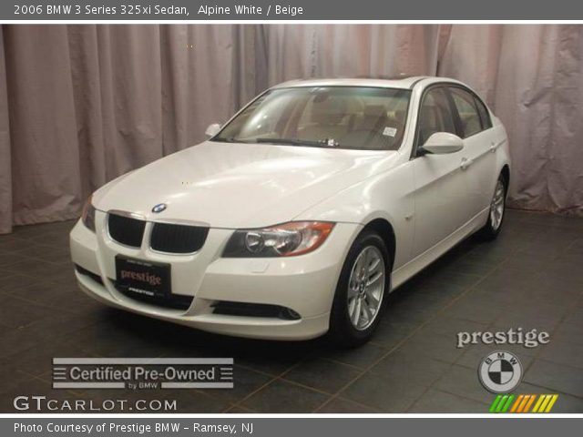 2006 BMW 3 Series 325xi Sedan in Alpine White