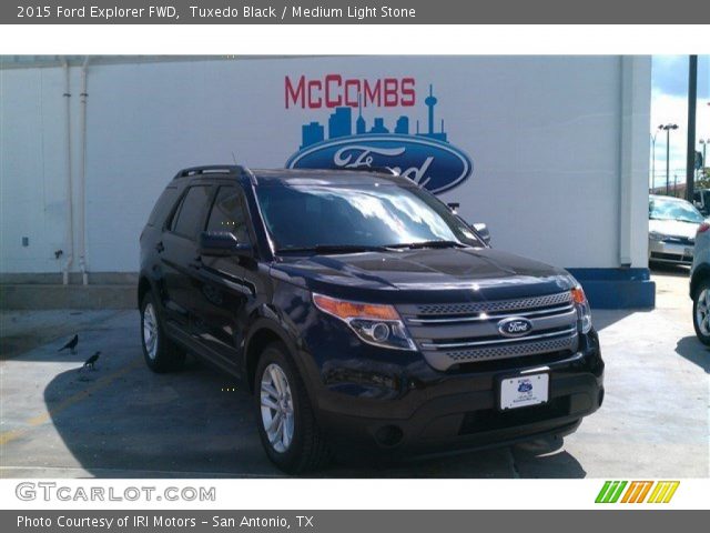 2015 Ford Explorer FWD in Tuxedo Black