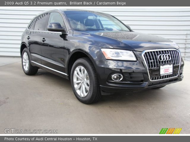 2009 Audi Q5 3.2 Premium quattro in Brilliant Black