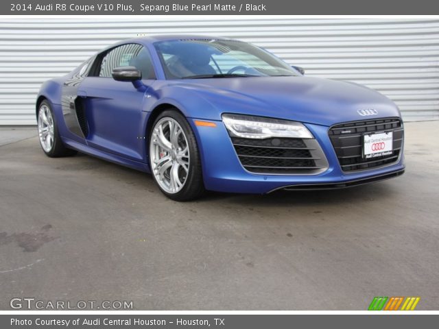 2014 Audi R8 Coupe V10 Plus in Sepang Blue Pearl Matte