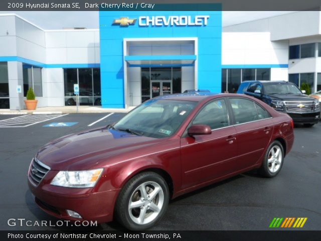 2009 Hyundai Sonata SE in Dark Cherry Red