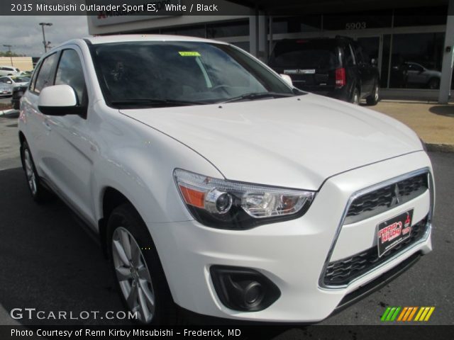 2015 Mitsubishi Outlander Sport ES in White