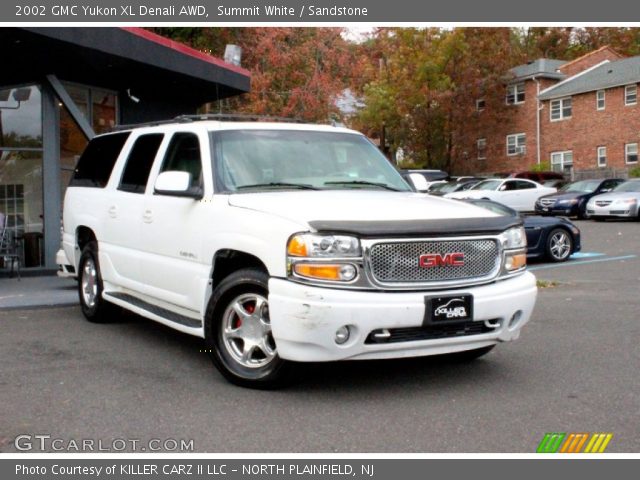 2002 GMC Yukon XL Denali AWD in Summit White