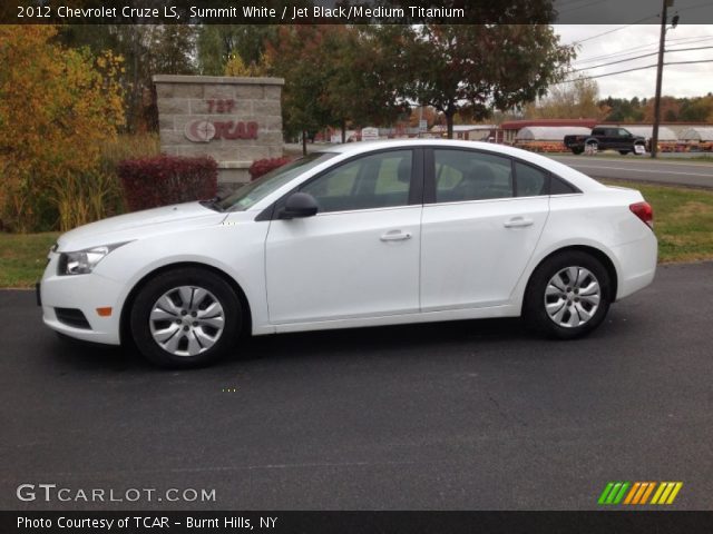 2012 Chevrolet Cruze LS in Summit White